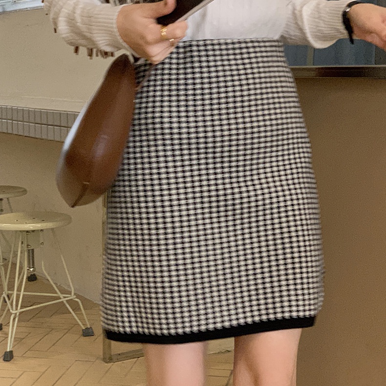 Chân váy ngắn Len dệt kim Lưng cao Kẻ sọc caro Thu Đông Dáng chữ A Ulzzang Hàn Quốc Váy len ngắn Cạp cao Thời trang | BigBuy360 - bigbuy360.vn