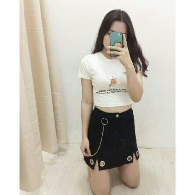 Áo croptop thêu hoa