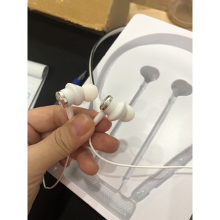 TAI NGHE BLUETOOTH 2 TAI BT-W002
