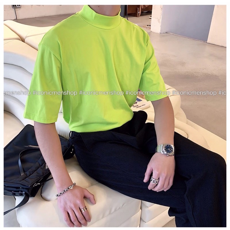 Áo thun cổ trụ màu sắc tươi sáng