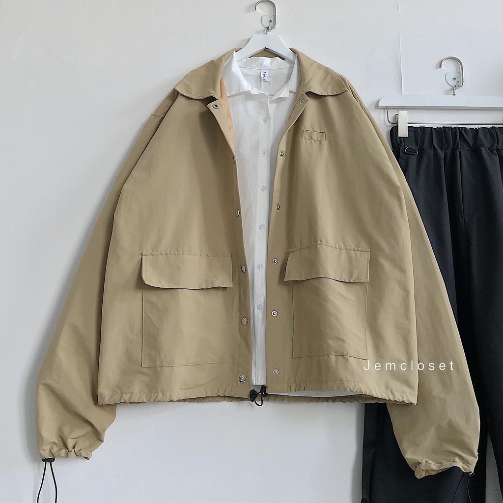 Áo Khoác Ngoài Jacket Nữ JEMCLOSET Túi Hộp Cloudy Form Rộng 1780 Chất Vải Dày Dặn Có Nút Thắt Màu Be