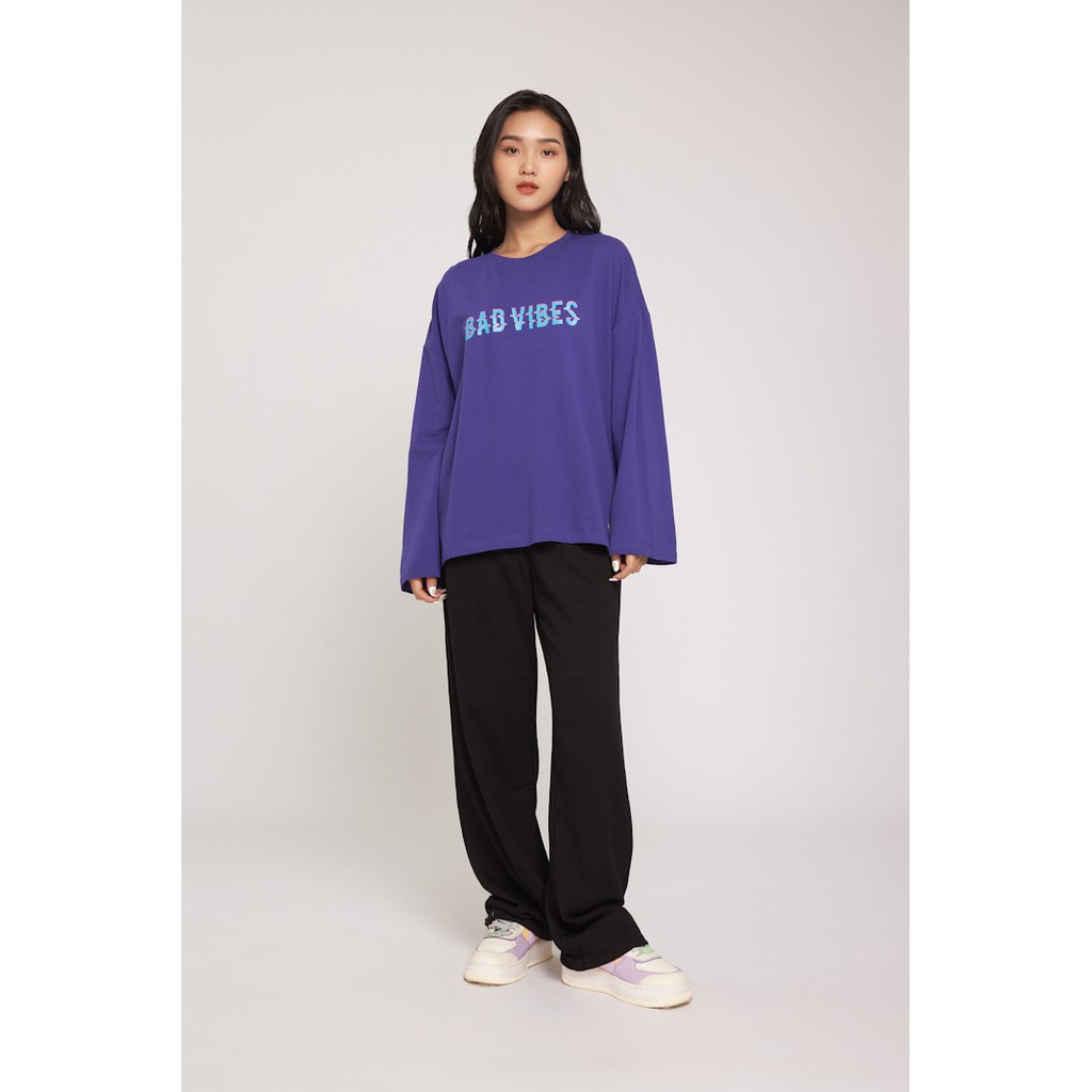 Áo Sweatshirt Nỉ Không Mũ Nữ BOO Vải Da Cá Form Rộng In Hình Bad Vibes Màu Tím Trend | BigBuy360 - bigbuy360.vn