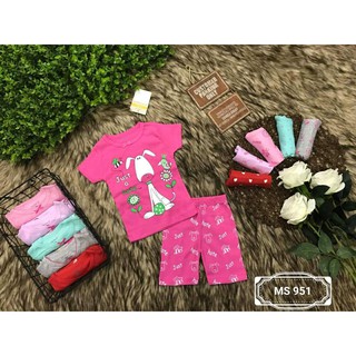 Set đồ bộ Carter's cho bé gái