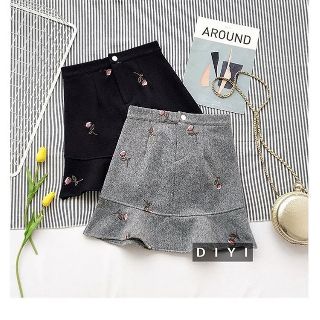 Chân váy dạ