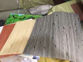 XỐP DÁN TƯỜNG GIẢ GỖ