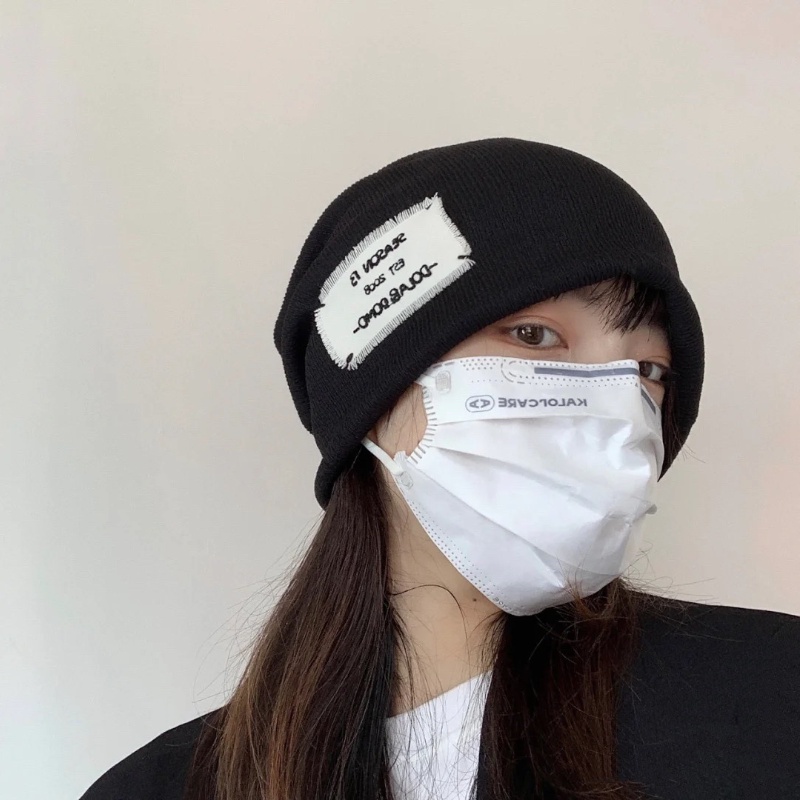 Mũ thời trang mùa thu xinh xắn dành cho nữ