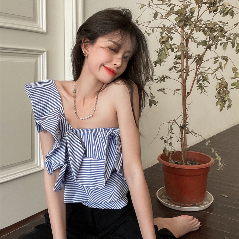 Áo Ngắn Dáng Rộng Lệch Vai Phối Bèo Thời Trang Mùa Hè Cho Nữ