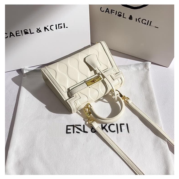 Túi xách nữ đeo chéo, túi xách cầm tay da cao cấp in nổi thời trang sang chảnh