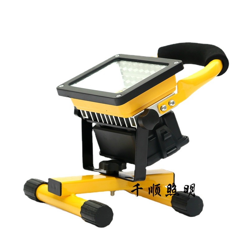 Đèn led pha tích điện xách tay tặng kèm Pin 18650 và bộ sạc W804 30W
