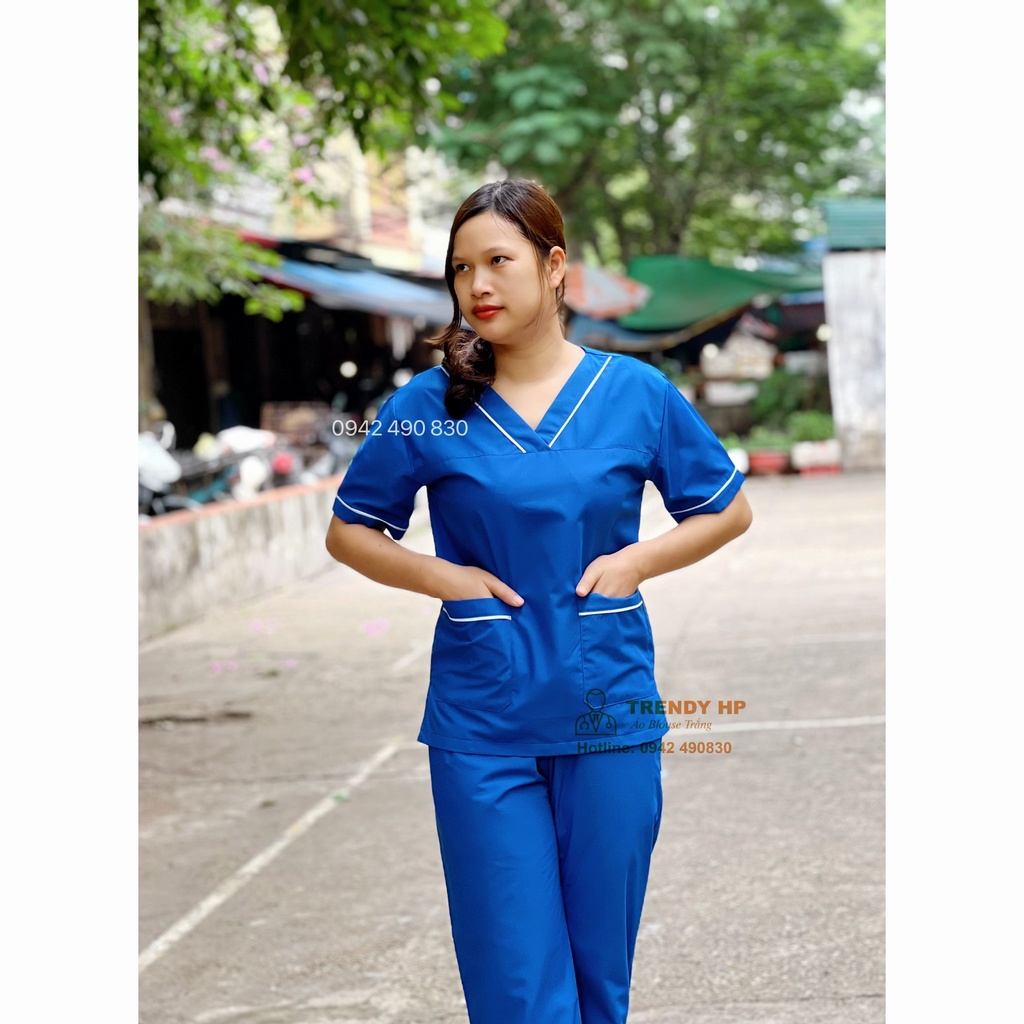 Bộ scrubs cổ tim chui xanh cô ban Viền Trắng cho kỹ thuật viên, hộ lý, dược sỹ, phòng khám, thẩm mỹ viện, spa