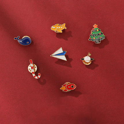 Ghim Cài Áo Kiểu Dáng Xinh Xắn Dễ Thương