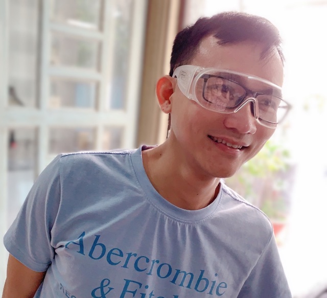 [Mã FARSSTGRE giảm 5K đơn bất kỳ] KÍNH VUÔNG TRONG CHỐNG BỤI TRONG SUỐT CHỐNG VI KHUẨN CHỐNG CHÓI LÓA | BigBuy360 - bigbuy360.vn