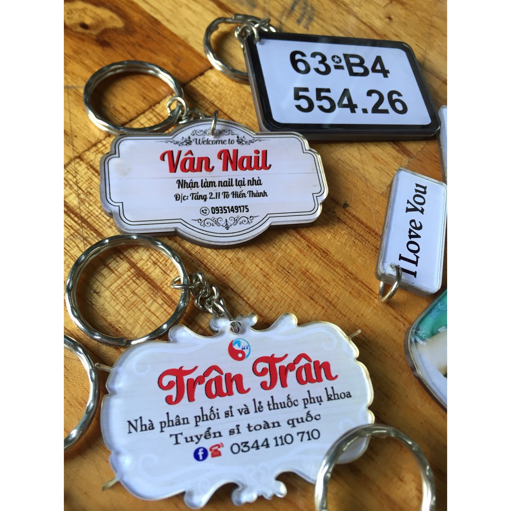 Móc khóa mica - in thông tin shop