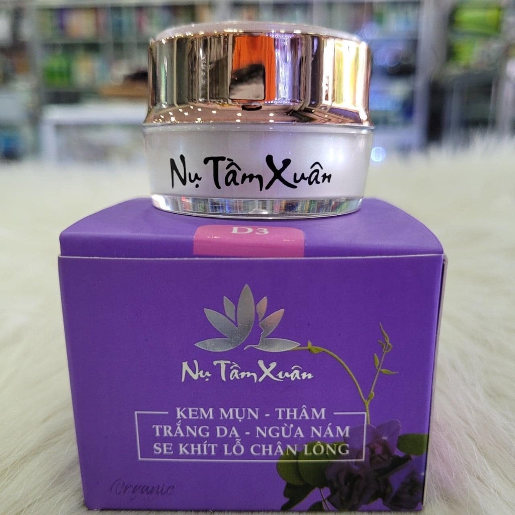 Kem mụn thâm trắng da ngừa nám se khít lỗ chân lông Nụ Tầm Xuân D3 12G