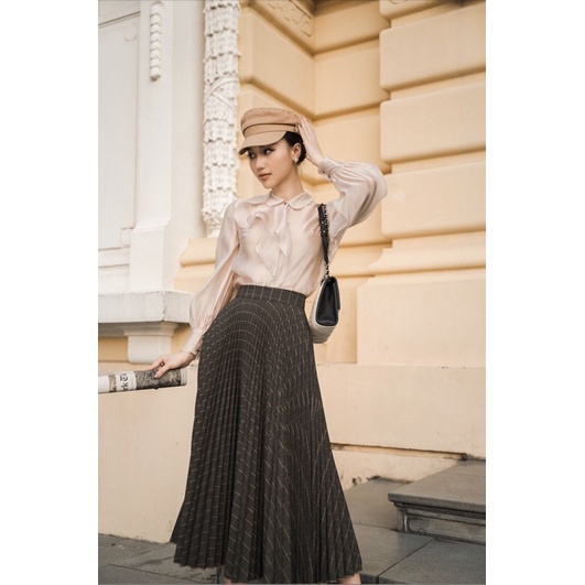 SIXDO newtag áo sơ mi tơ  mới nguyên tag M/L/XL