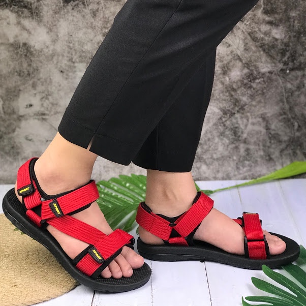 [Mua Kèm Áo Thun 0Đ] Giày Sandal Nữ Hiệu Rova - RV872B Đen