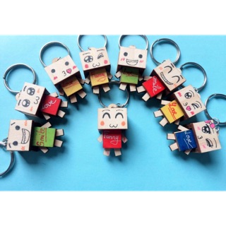 Móc khoá người gỗ Danbo