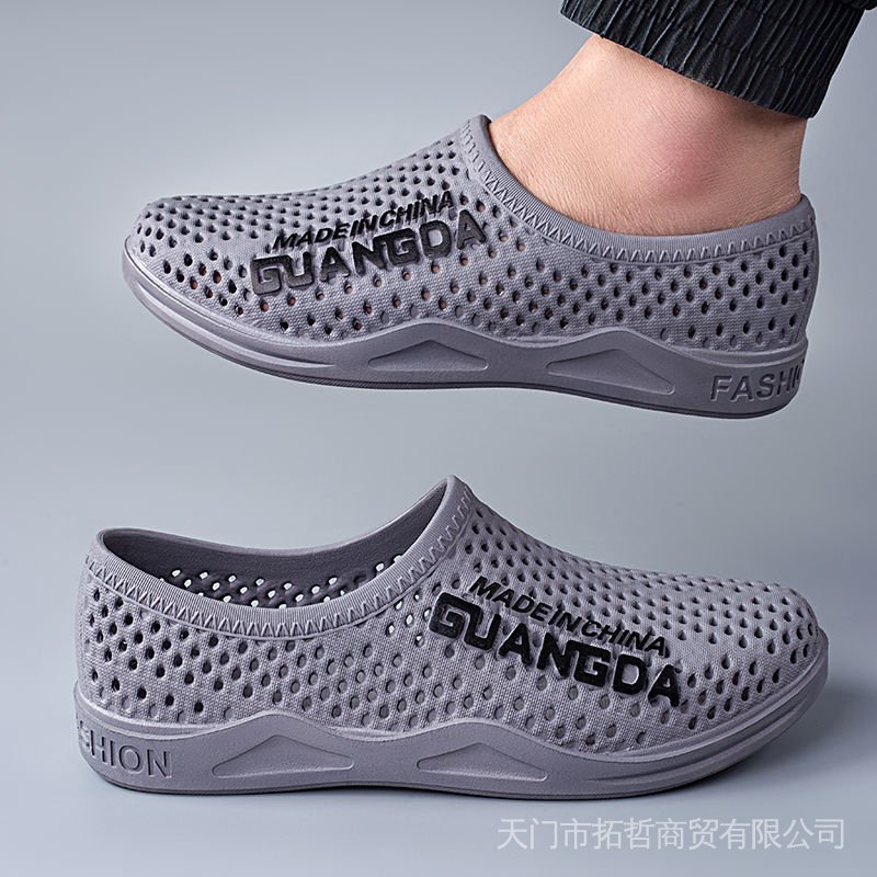 Giày Sandal Có Lỗ Thoáng Khí Đế Dày Chống Trượt Thời Trang Mùa Hè Hàng Mới Cao Cấp Dành Cho Nam St