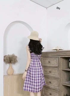 váy kẻ karo 2 dây nơ ngực