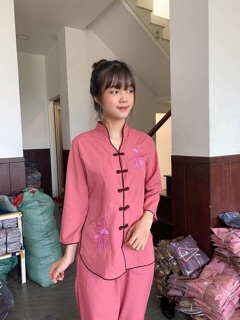 BÁN SỈ BỘ PHẬT TỬ THÊU SEN