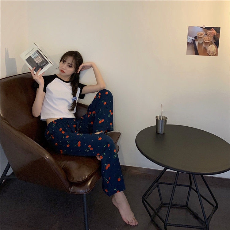 Đồ ngủ nữ in hoạt hình dễ thương và thoải mái | BigBuy360 - bigbuy360.vn