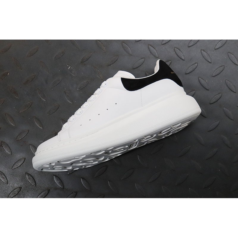 Giày MC queen 💟FREESHIP💟 Giày MC queen Đen Đế Trắng Hàng Cao Cấp Form Nam Nữ Fullsize 36-43 | BigBuy360 - bigbuy360.vn