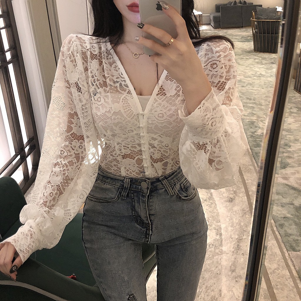 Áo sơ mi ren cổ V tay phồng ren hoa Ulzzang ( Không kèm lót trong)