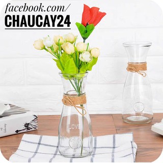Lọ cắm hoa thủy tinh dáng thon Love 350ml