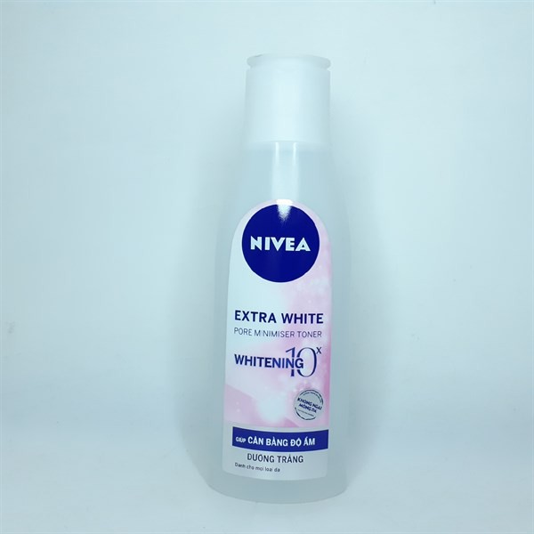 Nước Hoa Hồng Dưỡng Trắng Nivea Se Khít Lỗ Chân Lông