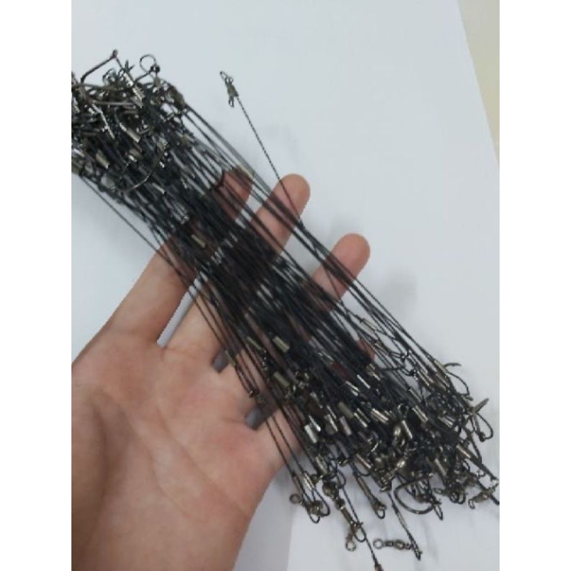 Dây cáp câu có kèm lưỡi câu