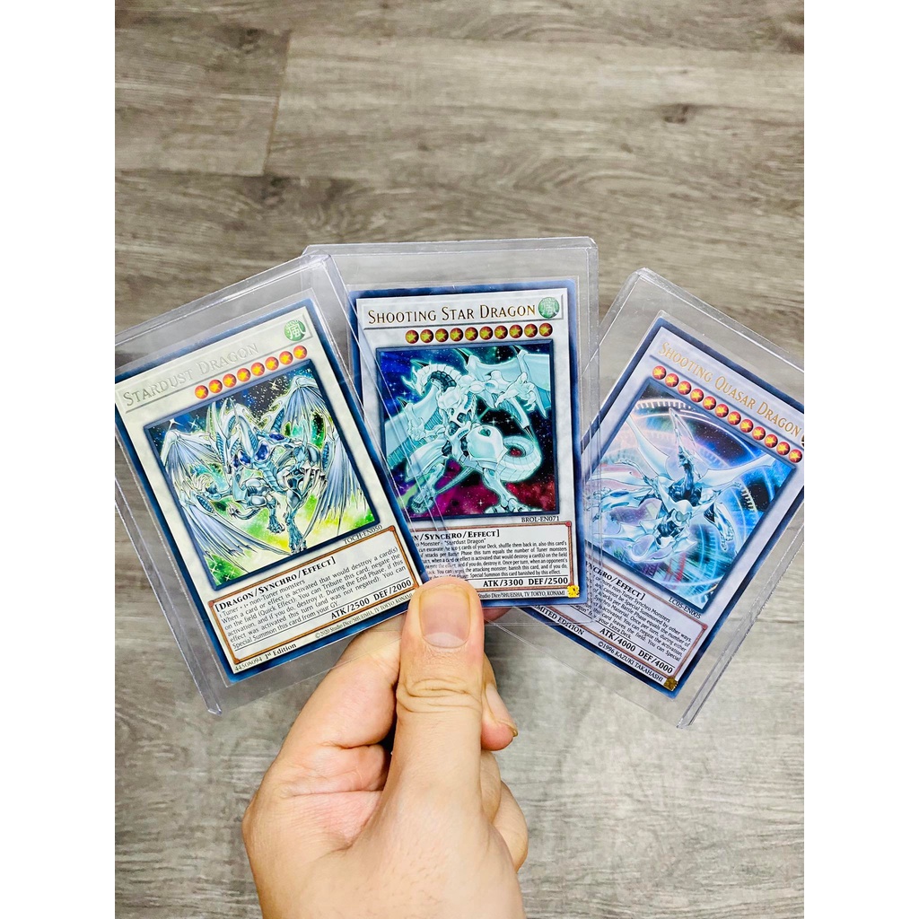Lá bài thẻ bài Combo Stardust Dragon Anime tiến hóa 3 cấp - Ultra Rare - Tặng bọc bài nhựa bảo quản