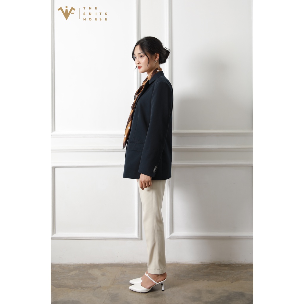 Bộ vest nữ xanh đen đậm phối trắng kem 2 khuy 3 túi, suits sartorial chất cashmere The Suits House