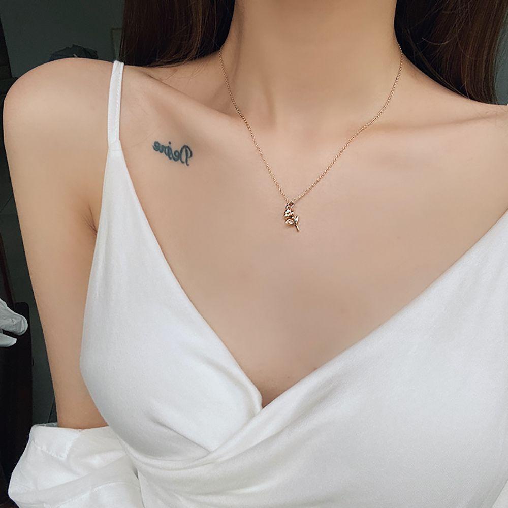 Vòng cổ Choker Mặt Hình Trái Tim / Bướm Họa Tiết Hoa Cúc Thời Trang Cho Nữ