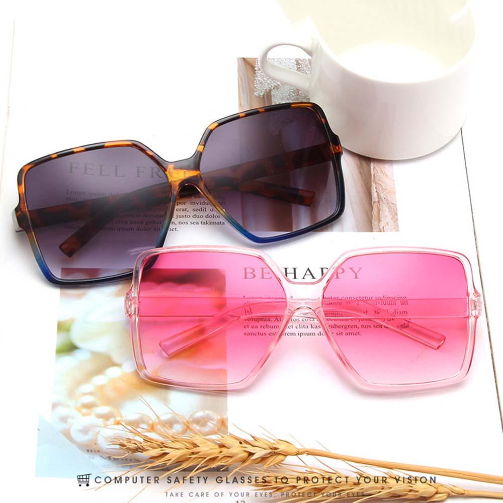 QQMALL Kính Mát Gọng Vuông Lớn Chống Tia UV400 Sự Bảo Vệ