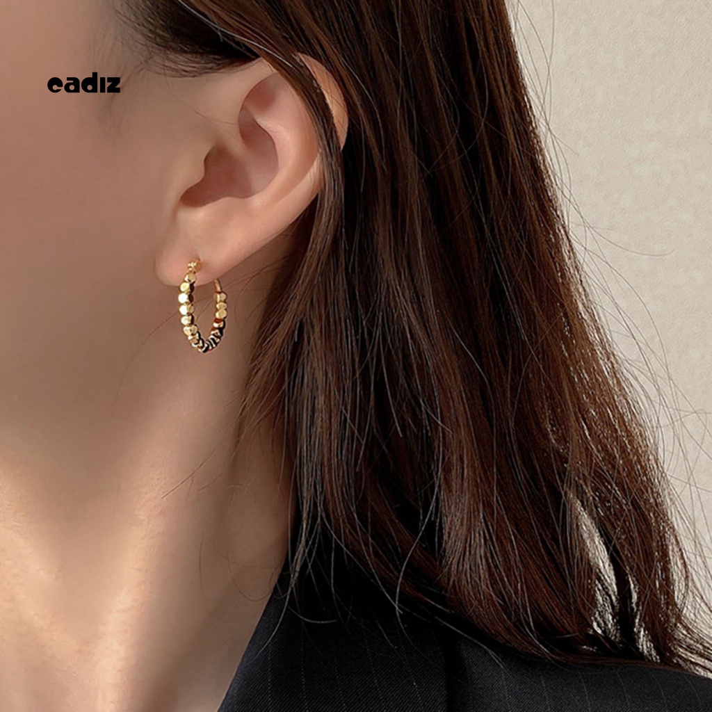 Khuyên Tai Nữ Trang Dáng Dài Tạo Hình Độc Đáo