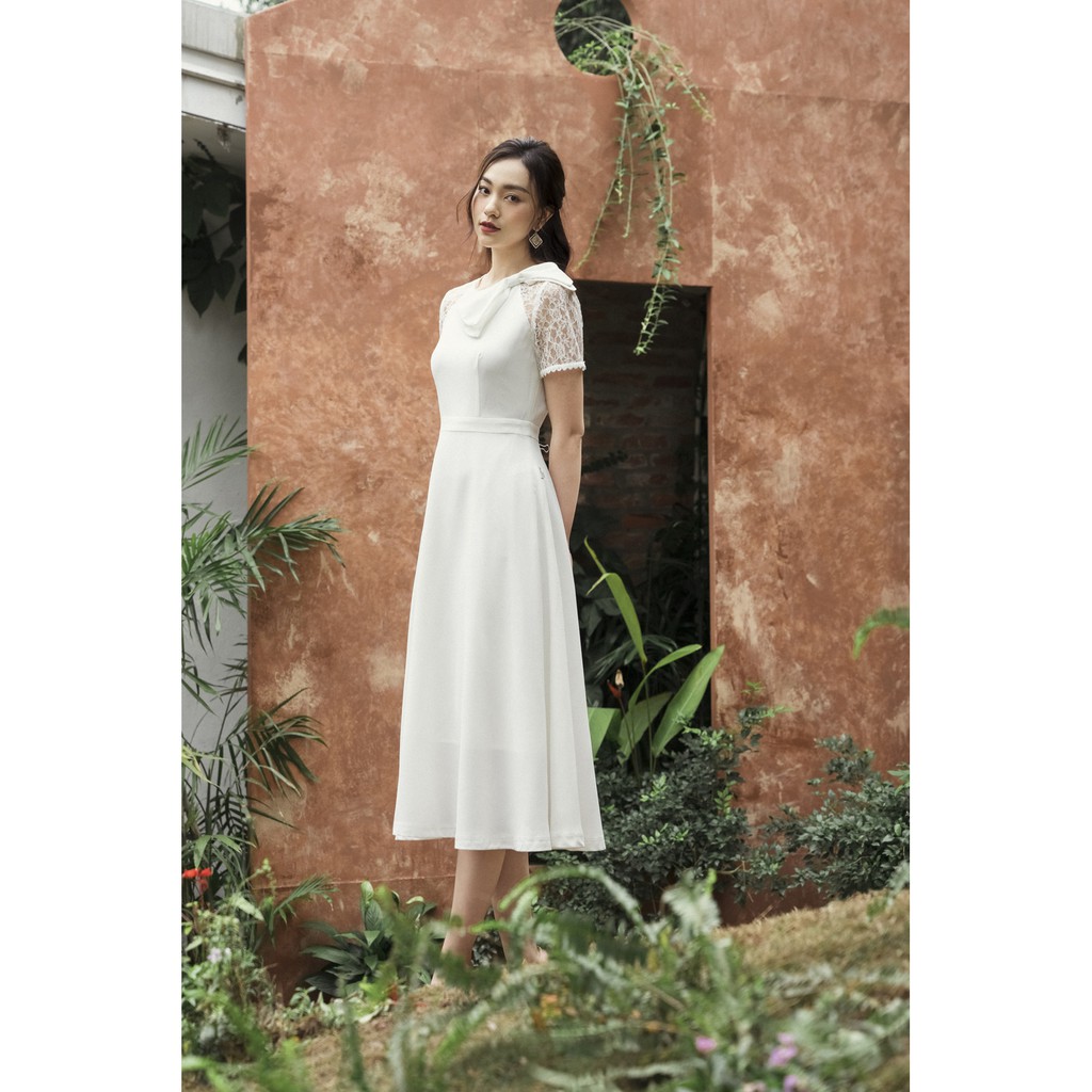 Đầm xòe đính nơ bản to ở cổ, tay phối ren Emspo DS3976