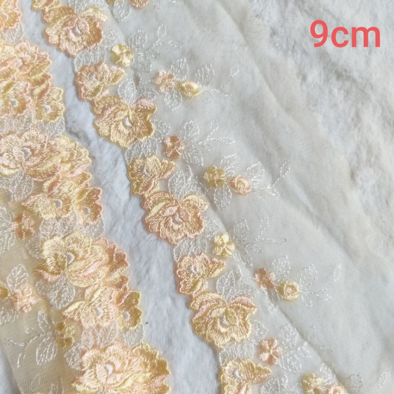 Ren lưới thêu chân ,size 9cm(1 mét)