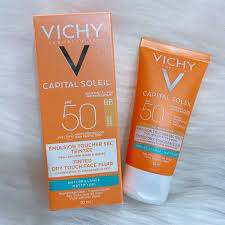 Kem Chống Nắng Vichy Emulsion SPF50  - Kem chống nắng dành Cho Da Dầu Mụn Không Gây Nhờn Rít Không Màu - Latino Sh