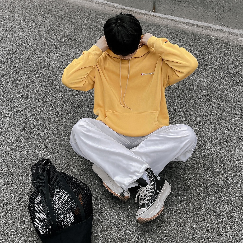 Áo Hoodie Thêu Logo Champion Sắc Nét Phía Trước-Chất Vải Nỉ Bông Cotton-Form Rộng Rãi Unisex Nam Nữ-Màu Vàng Cam