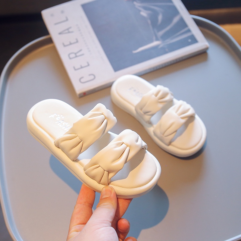 Sandal Đế Mềm Chống Trượt Thiết Kế Mới Đơn Giản Thời Trang Theo Phong Cách Hàn Quốc Cho Bé Từ 3-15 Tuổi