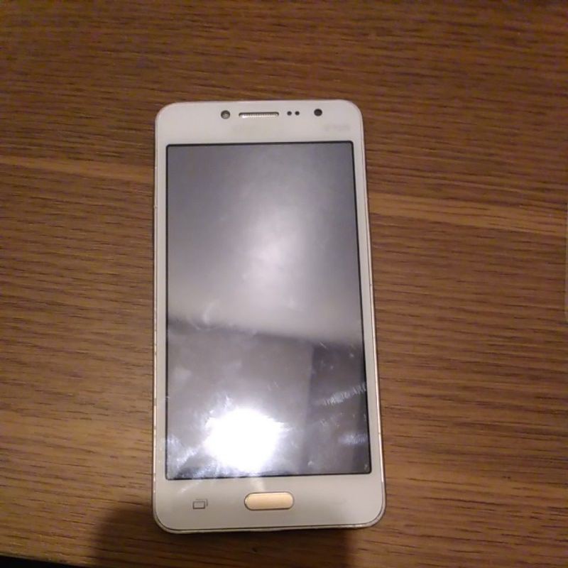 Xác samsung j2 prime