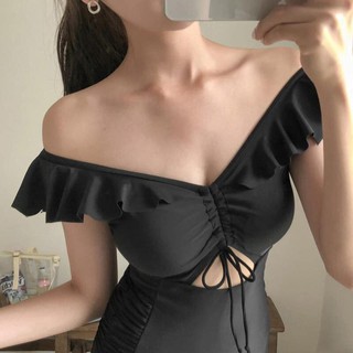 Bikini Liền Cổ V Bèo Ngực Nhúm Sườn