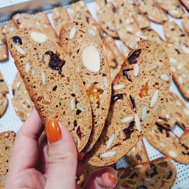 Combo 1 kg Biscotti - Hoàn toàn từ bột mỳ nguyên cám