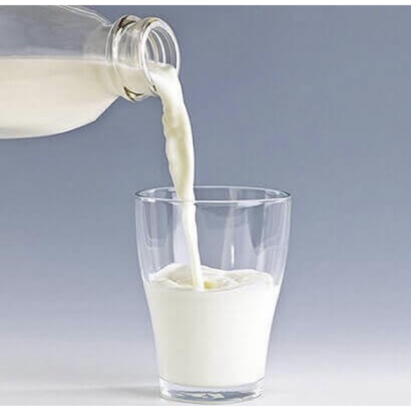 Sữa tươi tiệt trùng không đường Vị tự nhiên Đà Lạt Dalat Milk 220ml
