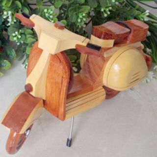 XE VESPA MÔ HÌNH Gỗ