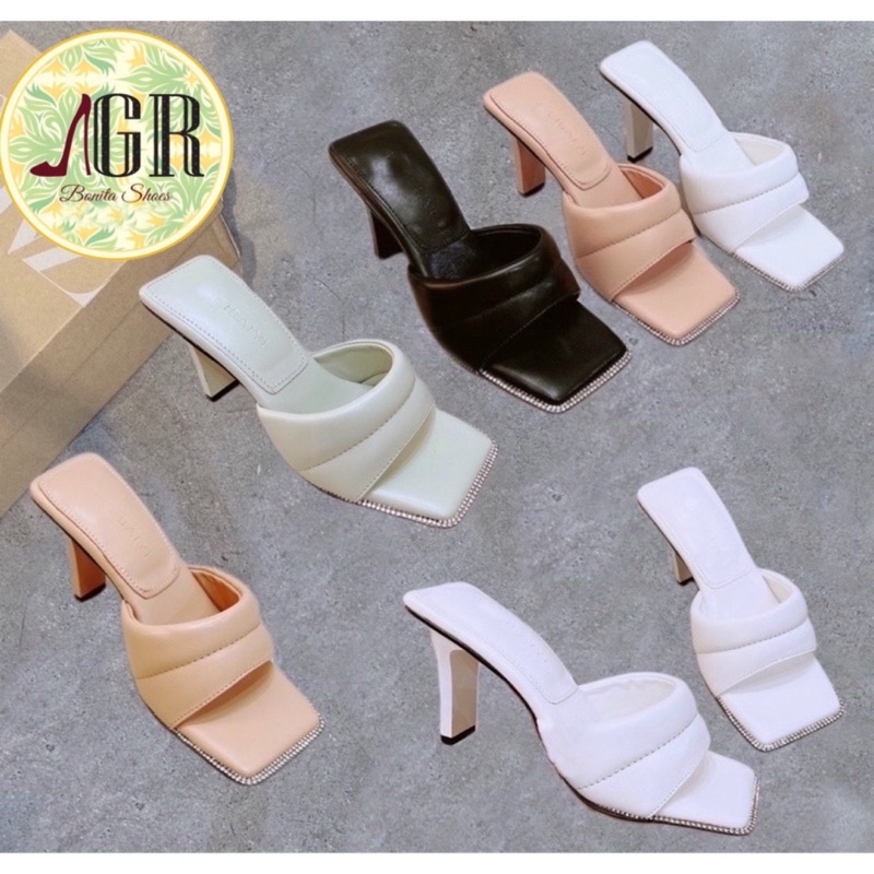 Guốc bản ngang viền đá lót đệm gót dẹp cao 9p