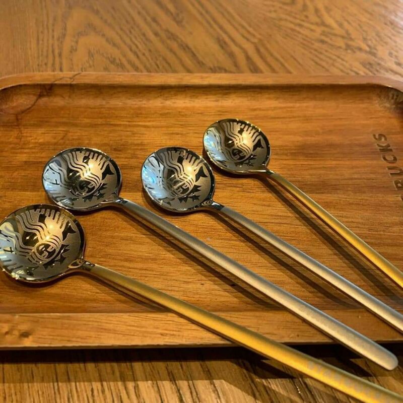 Set 4 muỗng star.buck siêu xinh