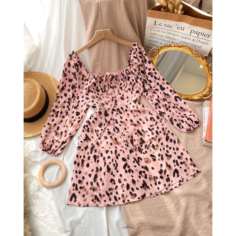Váy hoạ tiết da beo, dây rút ngực