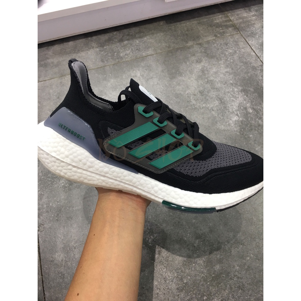 GIÀY THỂ THAO NAM NỮ ADIDAS ULTRA BOOST 21 CORE BLACK / SUB GREEN