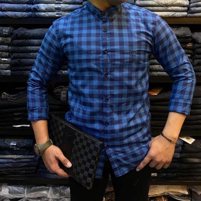Áo Sơ Mi Gucci Tay Dài Kẻ Sọc Thiết Kế Trẻ Trung Cho Nam
